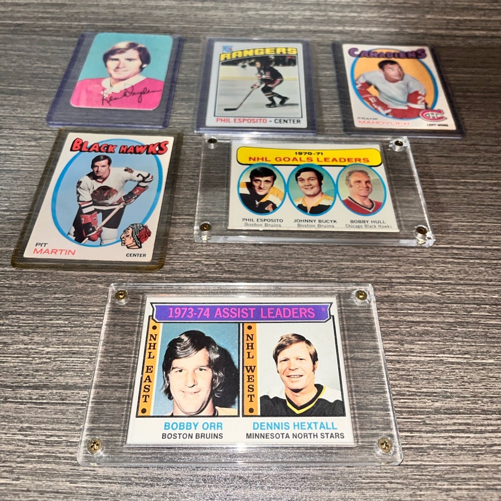 Topps Hockey Trading Cards - Blue, Purple, Yellow, Pink, White
